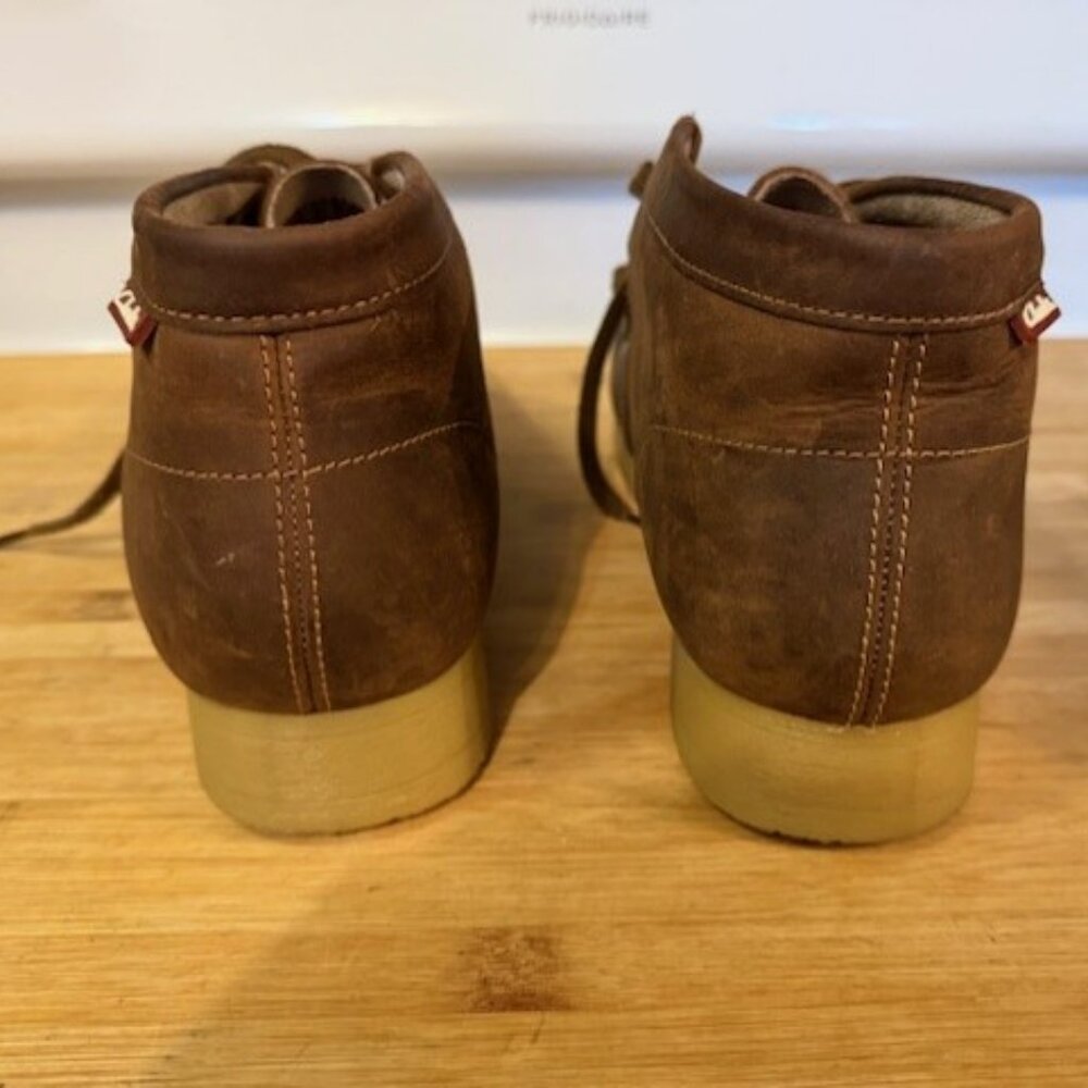 Clarks Men's Stinson Hi Chukka Boot Brown Oiled Leather – Wallabees - Picture 10 of 16